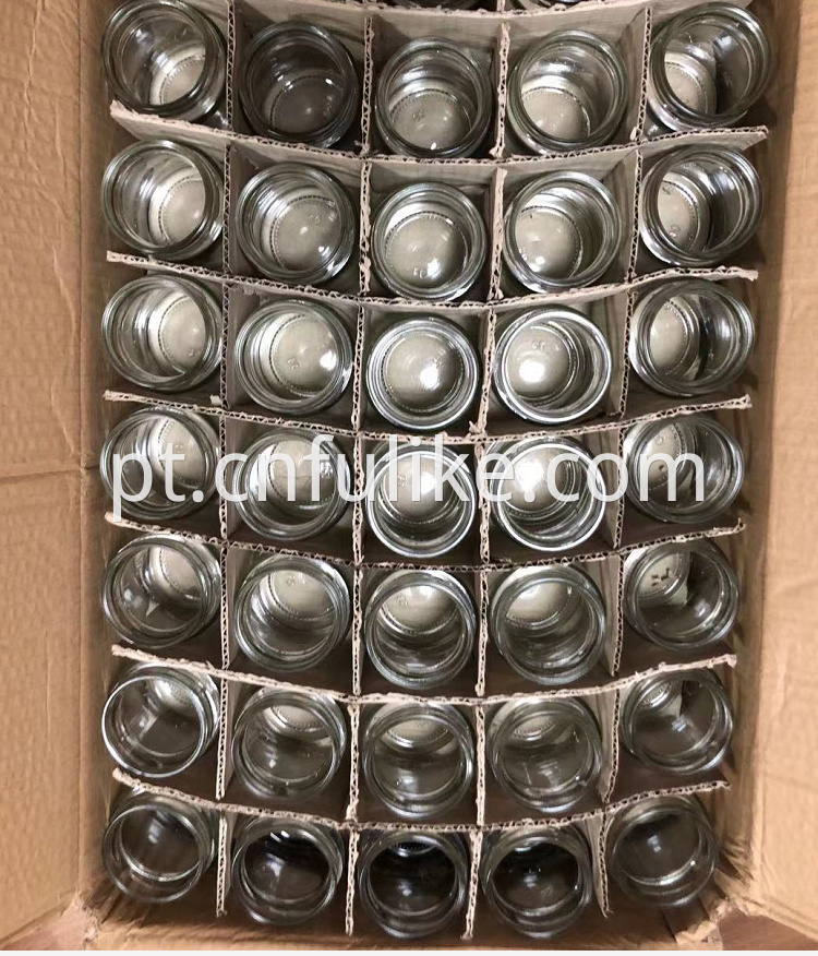 Glass Jar Packing Picture